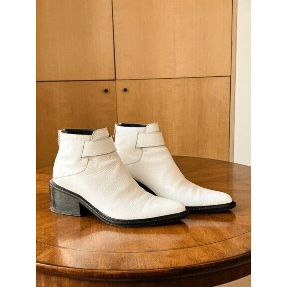 White Ankle Boots- stacked heel - helmut Lange  -size 7
